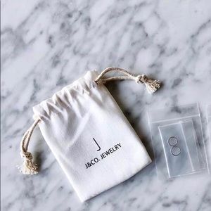 3 for $20 ✨ J&CO hoop earrings